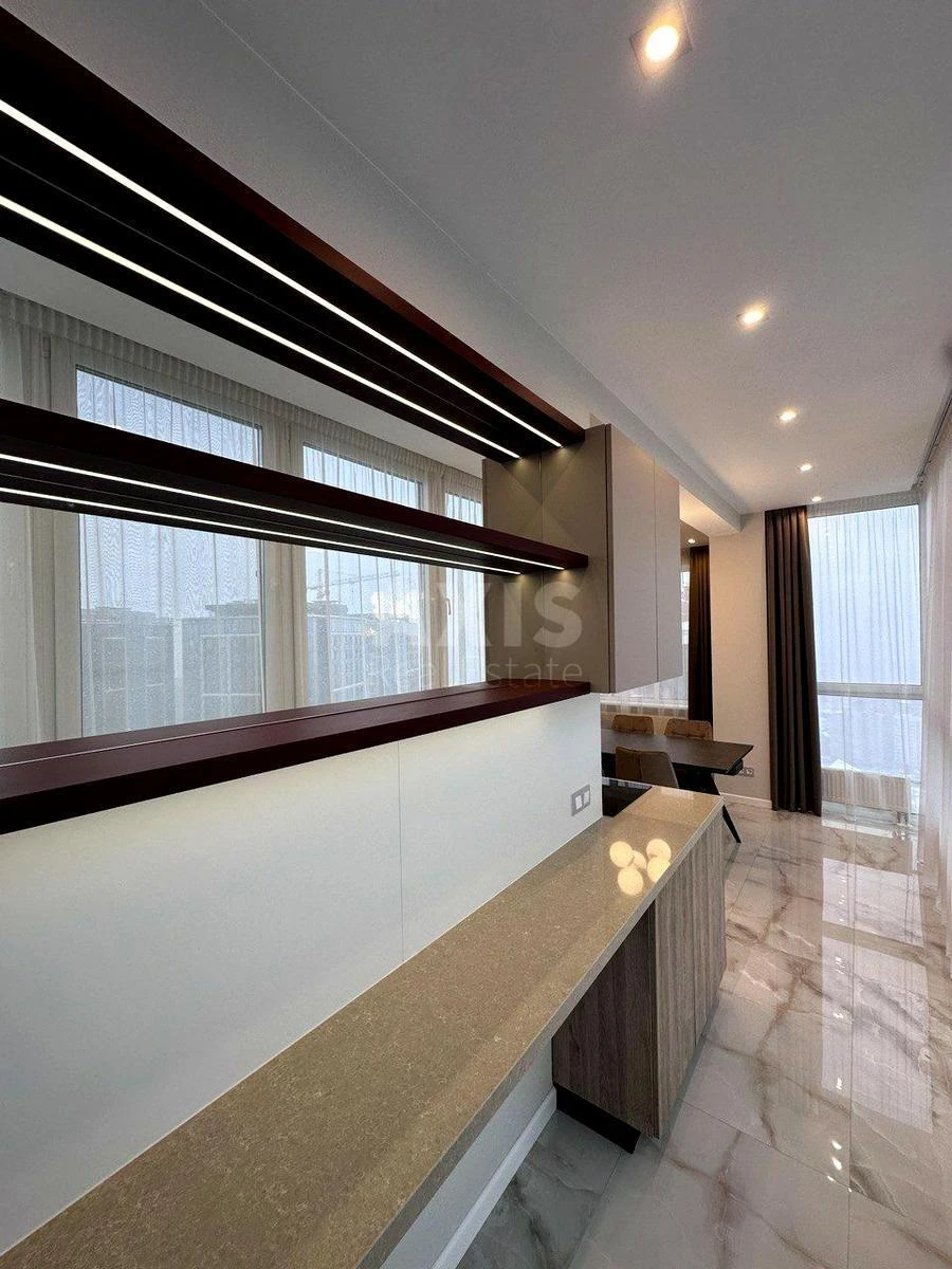 3k apartment vul. Vasylya Tyutyunnyka 28А679333