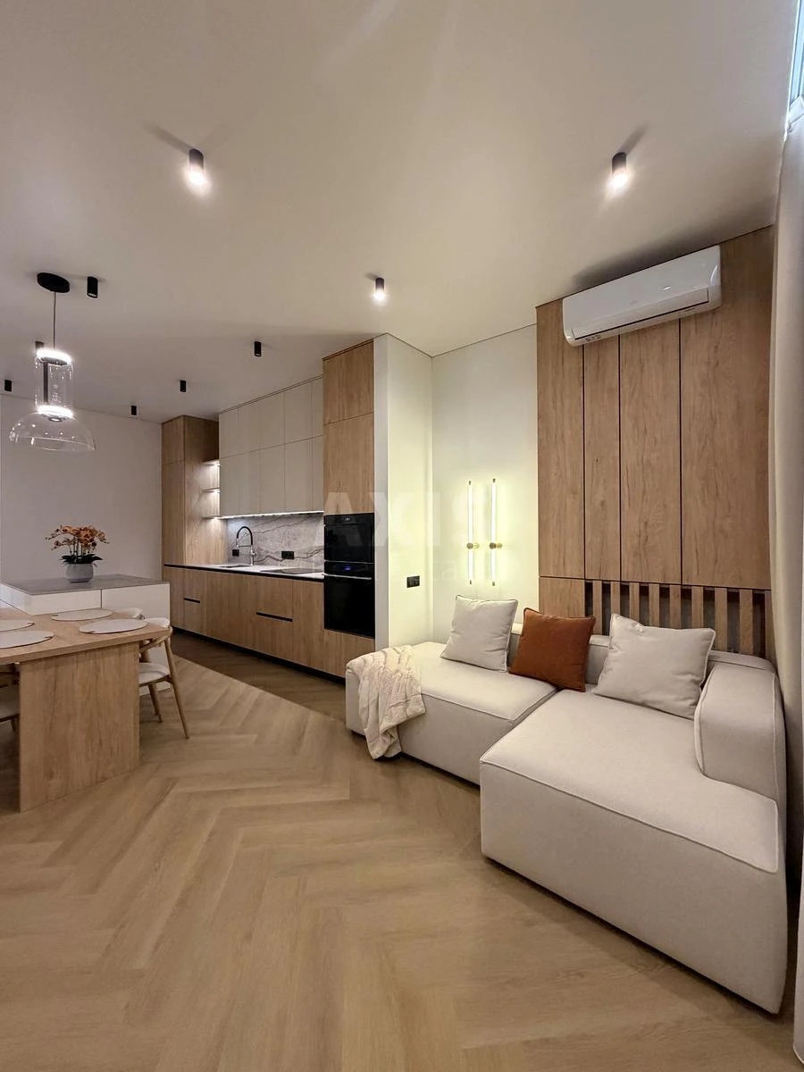 2k apartment vul. Vasylya Tyutyunnyka 39/2703536