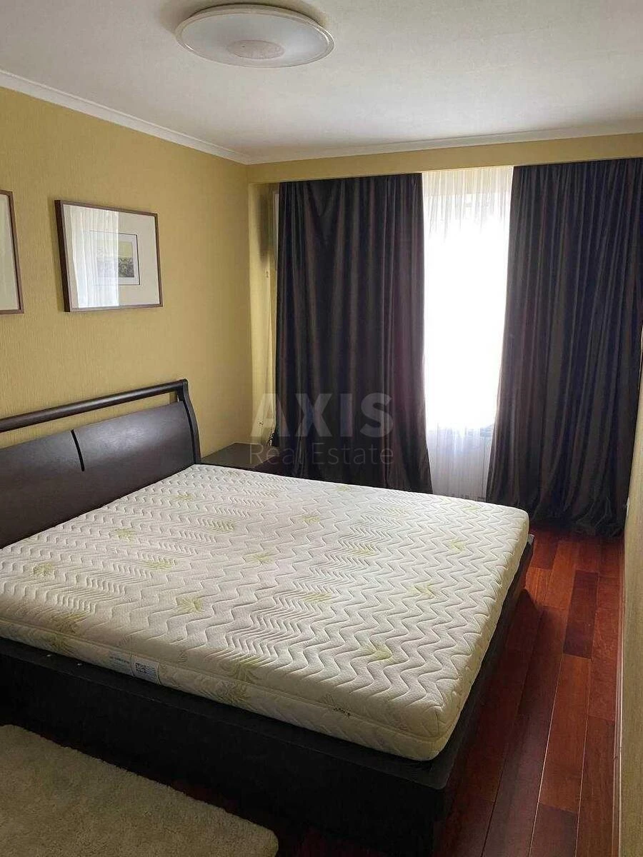 3k apartment vul. Shovkovychna 48656504