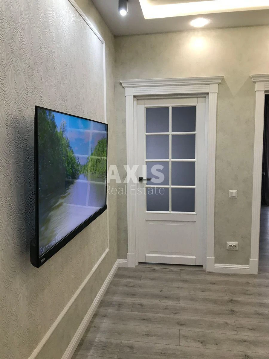 3k apartment vul. Myhajla Maksymovycha Двадцять чотири вольти412014