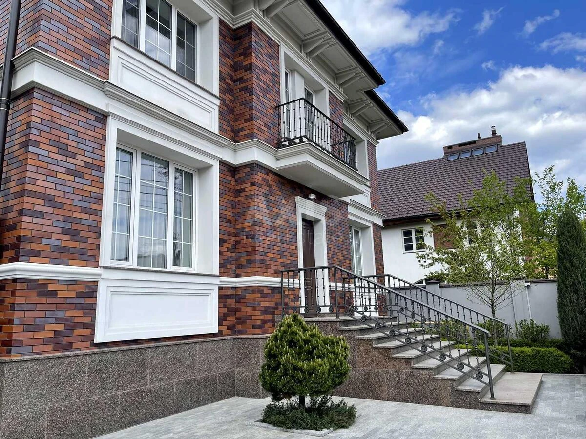 House vul. Vil'shans'ka, 450m2, Kyiv city704551