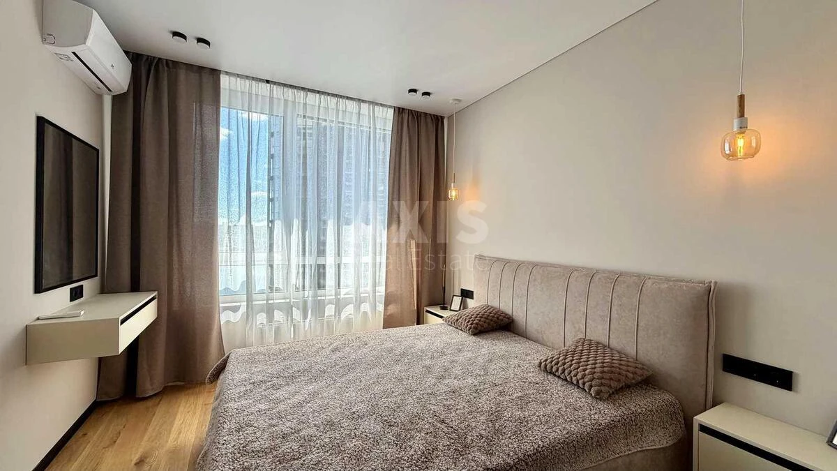 1k apartment nab. Dniprovs'ka 15Ж713479