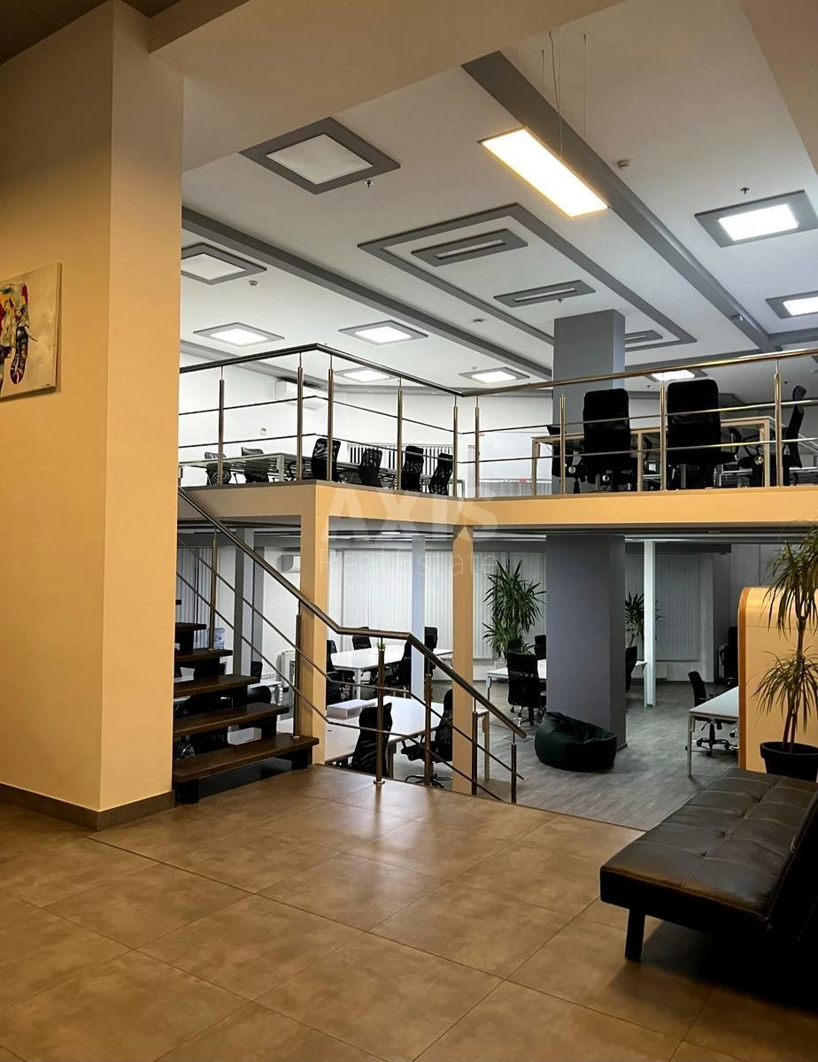 Office vul. Saksagans'kogo 70А, 384m26687821