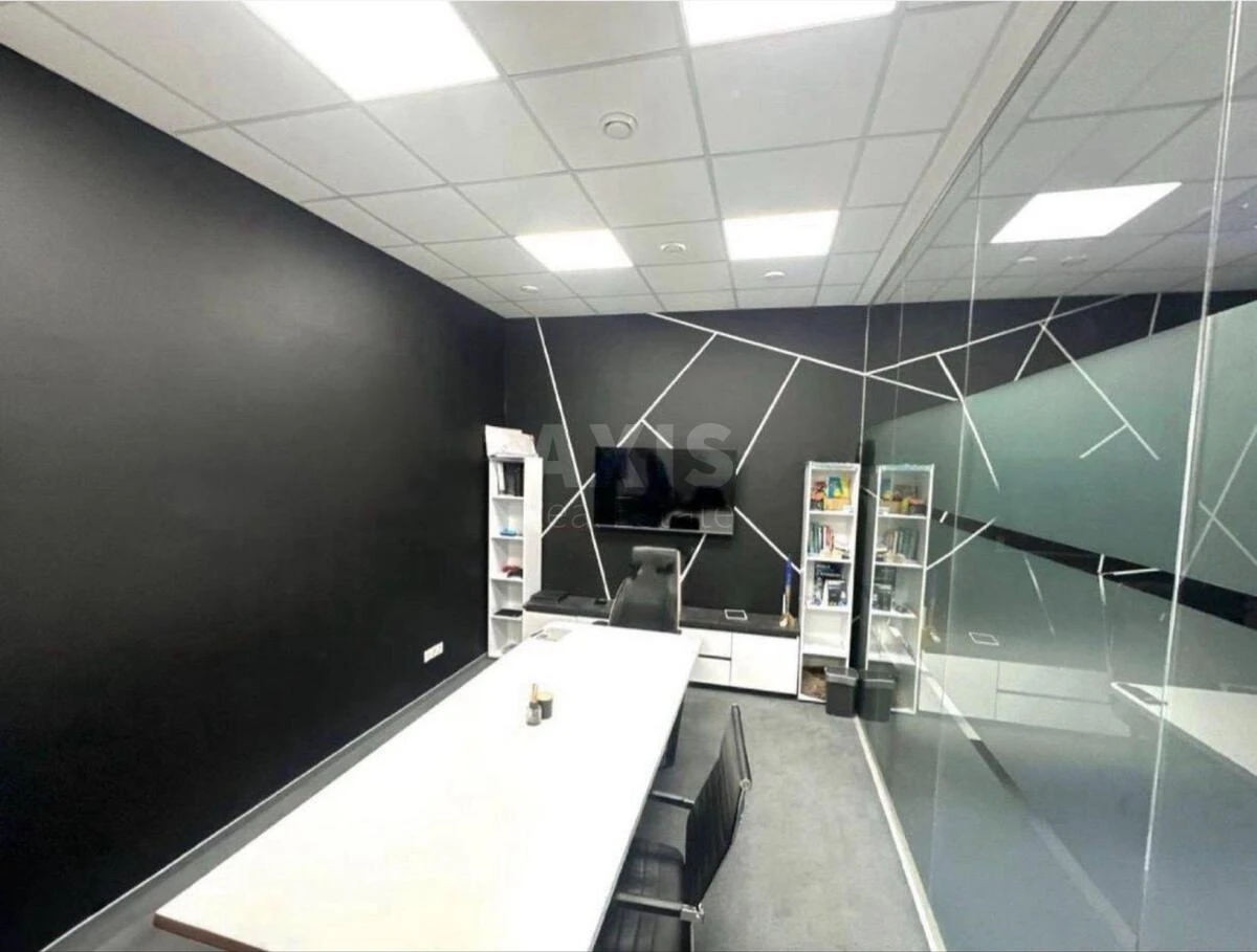 Office vul. Vozdvyzhens'ka 14, 82m2686013