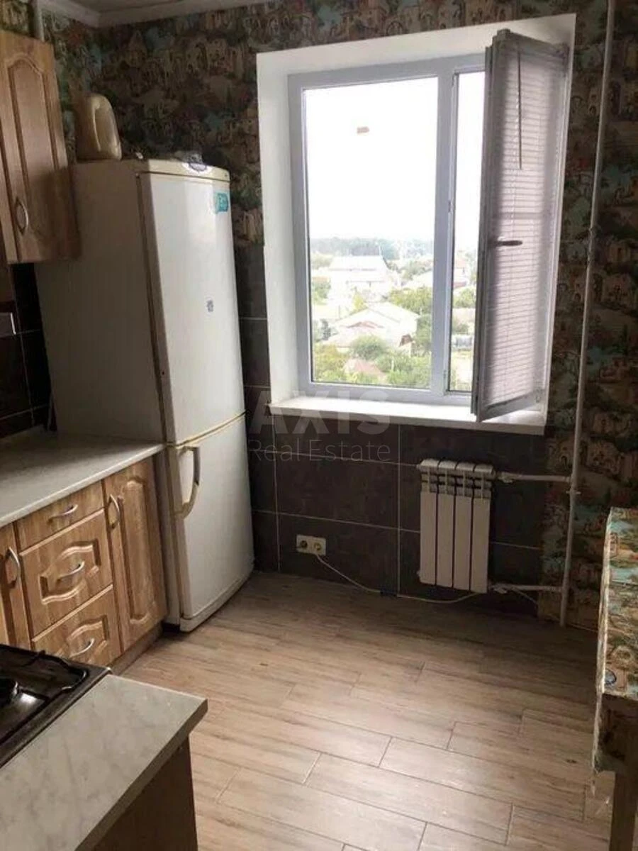 3k apartment vul. Putyvl's'ka 40630630