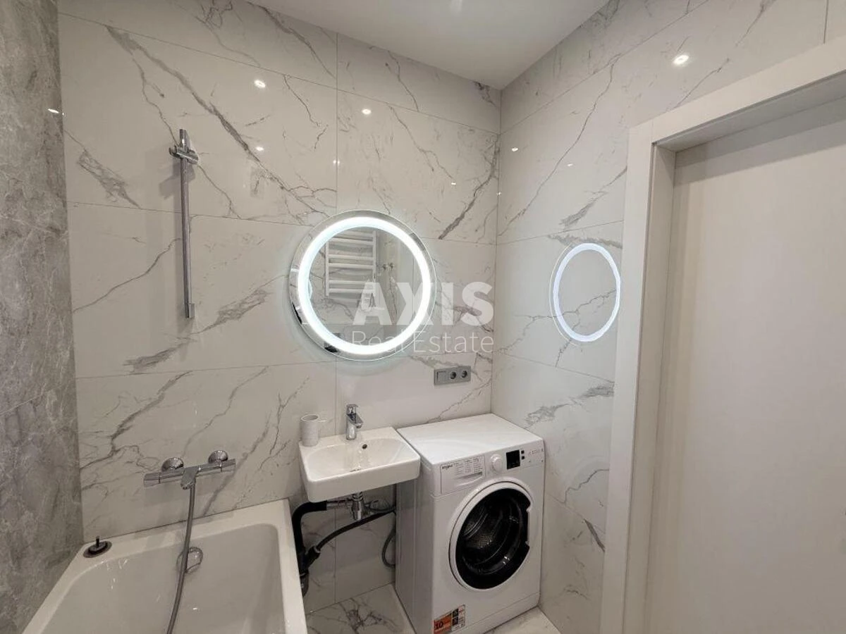 1k apartment pr-t Stepana Bandery 38701615