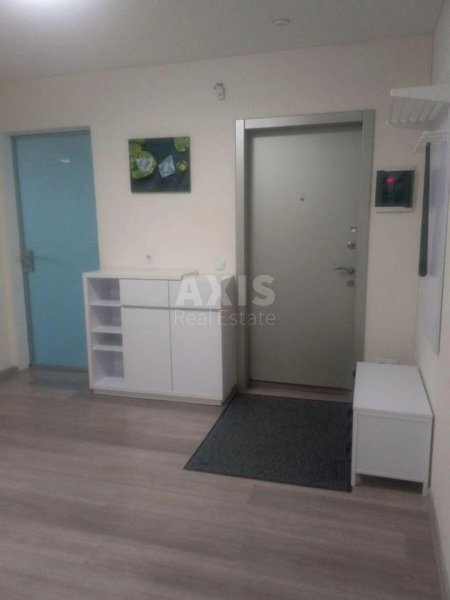 3к квартира пр-т Глушкова Академика 96593912