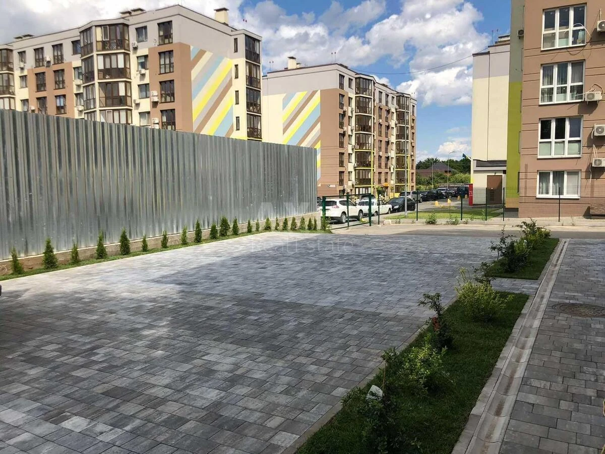 Trade object vul. Sadova 32-a 1, 72m2600383