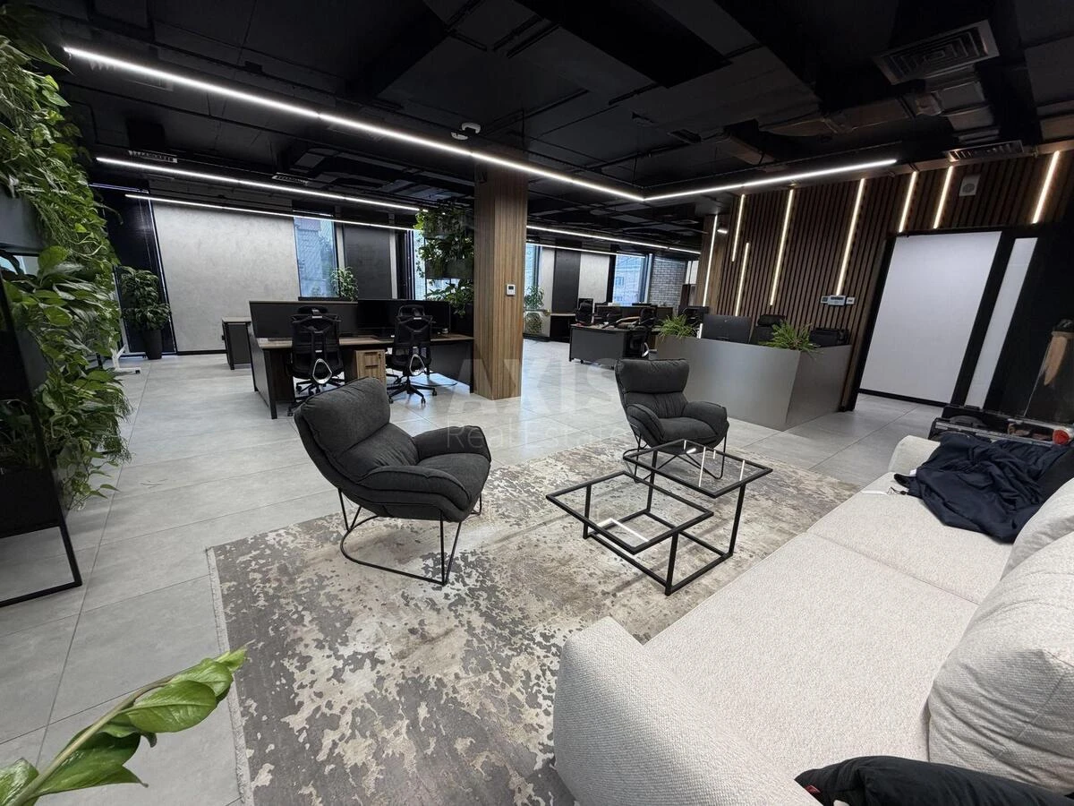 Office vul. Krasylivs'ka 9, 785m27105714