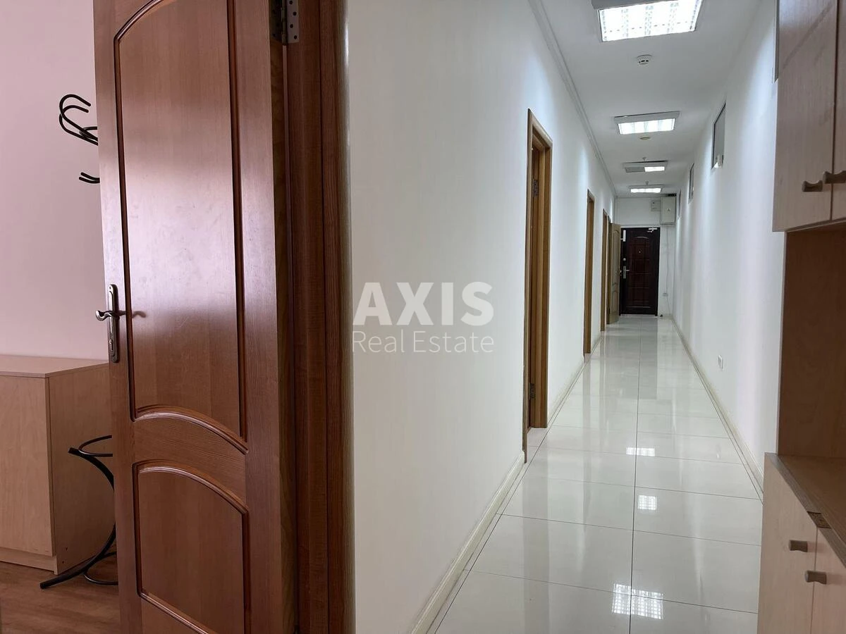 Office vul. Horyva 1А, 117m2546576