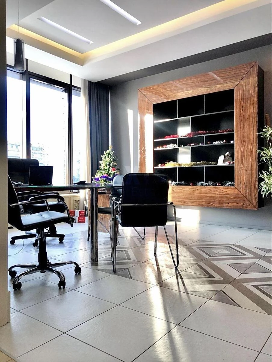 Office pr-t Obolons'kyj 26, 65m266272