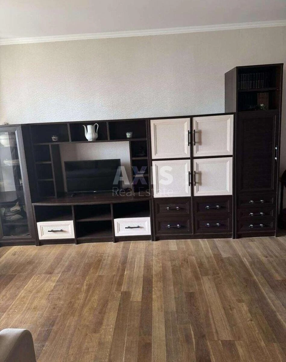 4к квартира ул. Каштановая 10691234