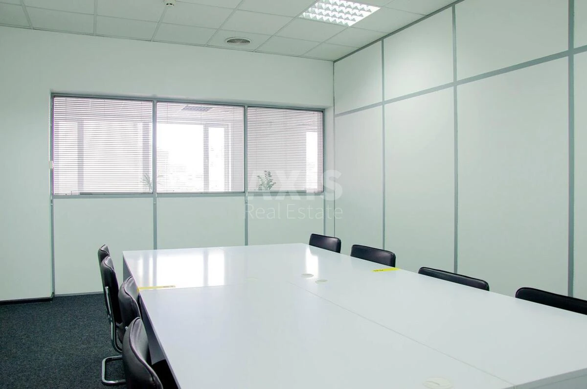 Office vul. Pymonenka Mykoly 13, 376m26785210