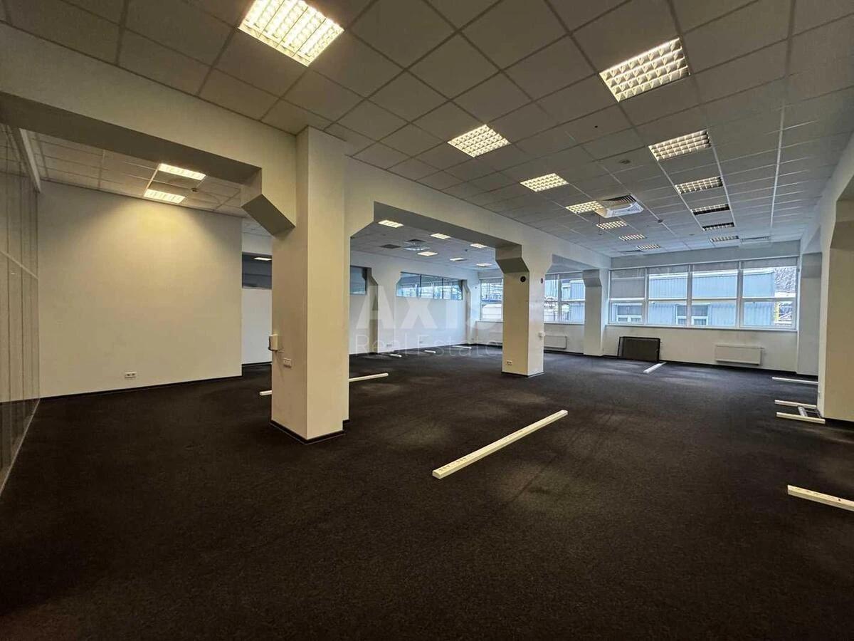 Office prov. Ohtyrs'kyj 7, 1325m26843316