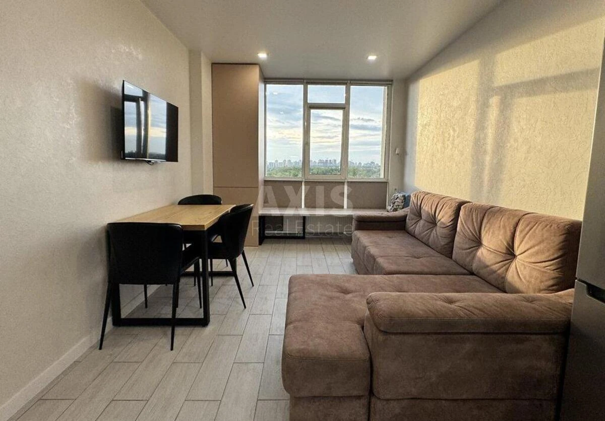 1k apartment pr-t Komarova Kosmonavta 11683663