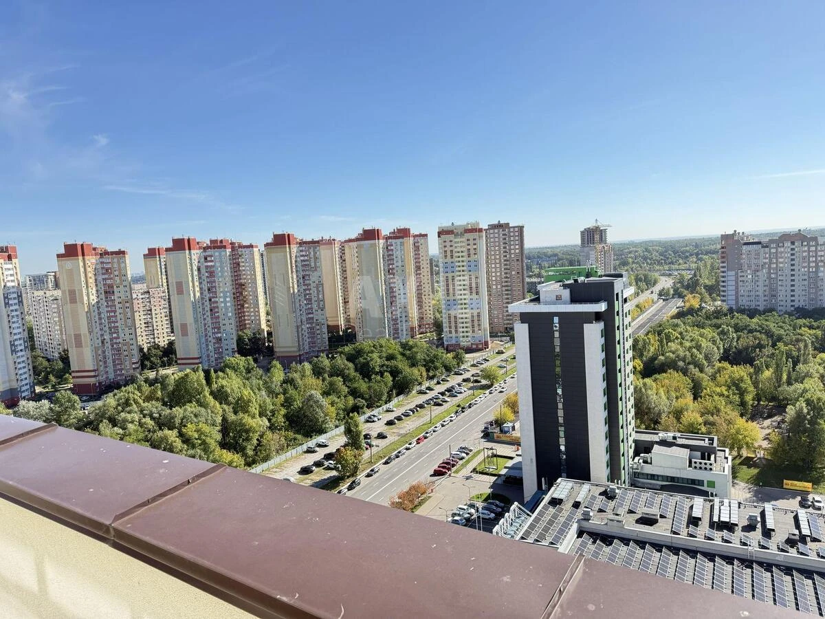 Офис ул. Самойло Кошки 10/1, 78м27178111