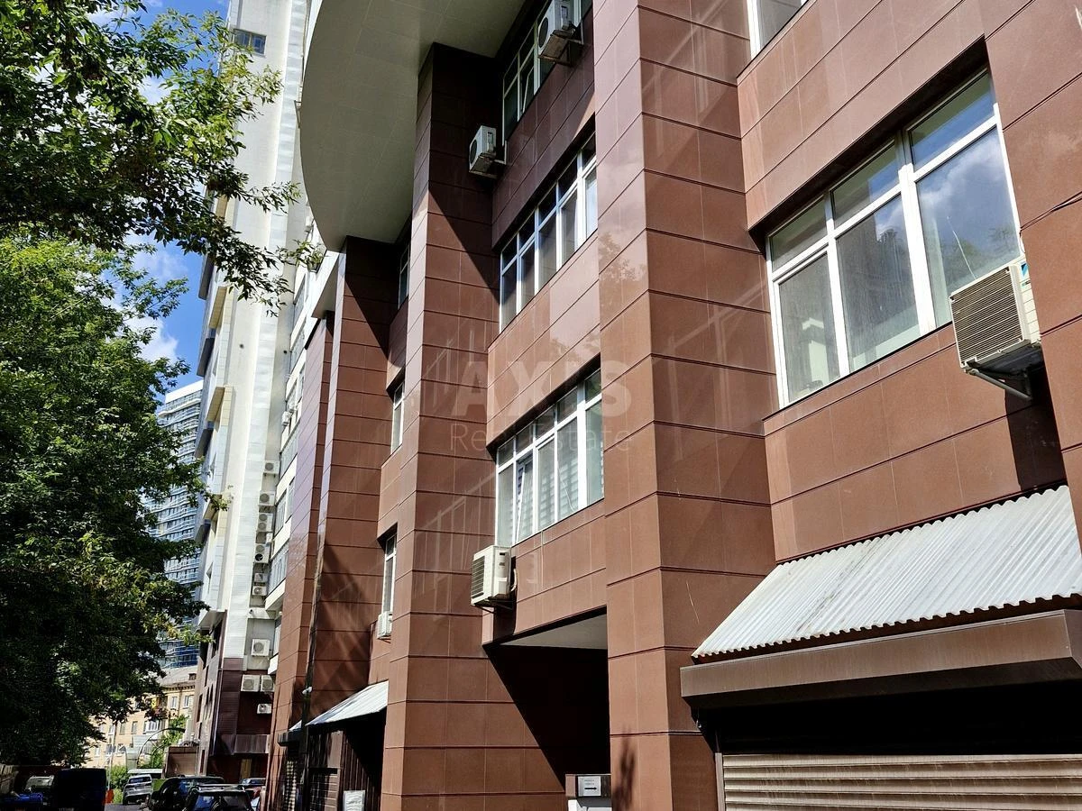 3k apartment uzv. Klovs'kyj 77019210