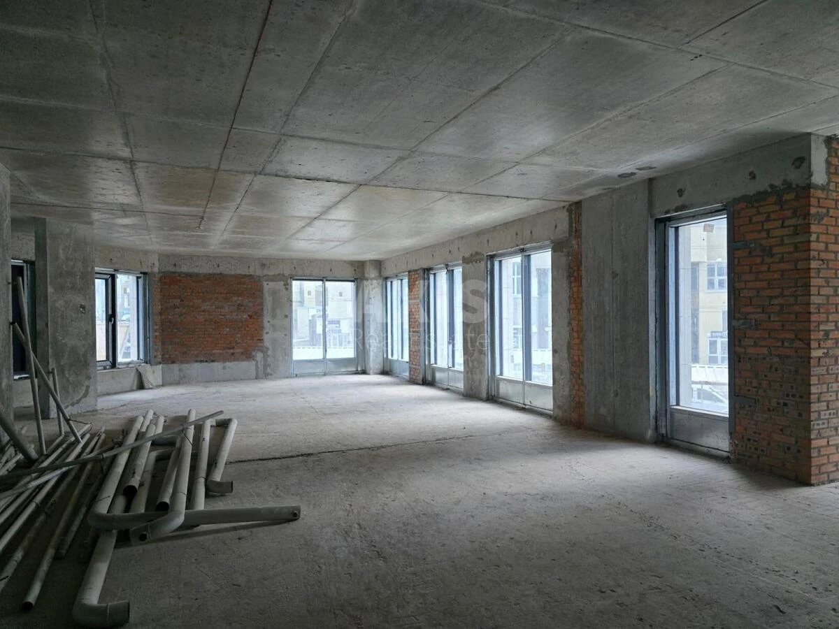 Объект торговли ул. Антоновича 136, 4722м2634865