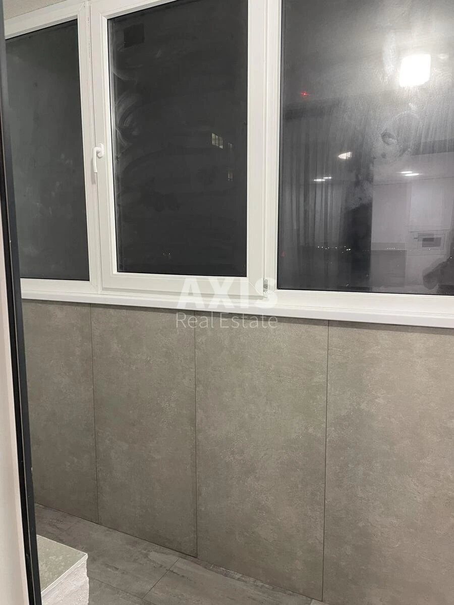 1k apartment pr-t Povitryanykh Syl 56619718