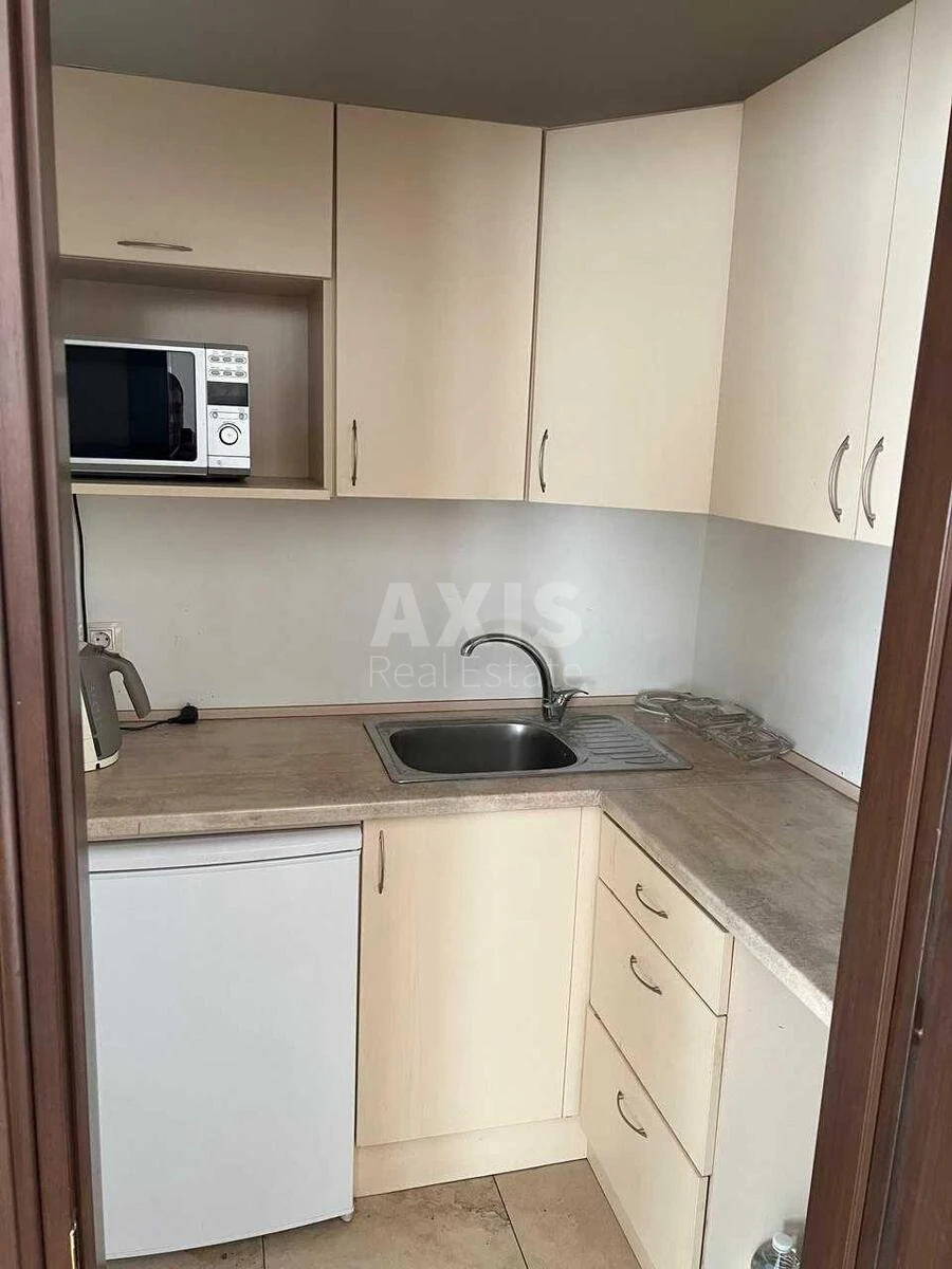 Office vul. Malevycha Kazymyra 31, 182m2585136