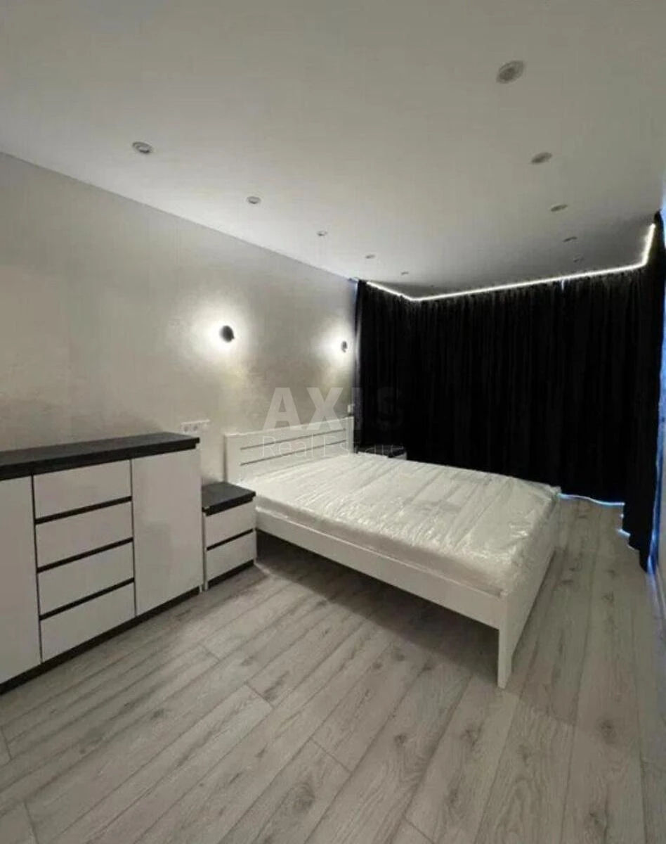 2k apartment vul. Bulahovs'kogo Akademika 1Б670269