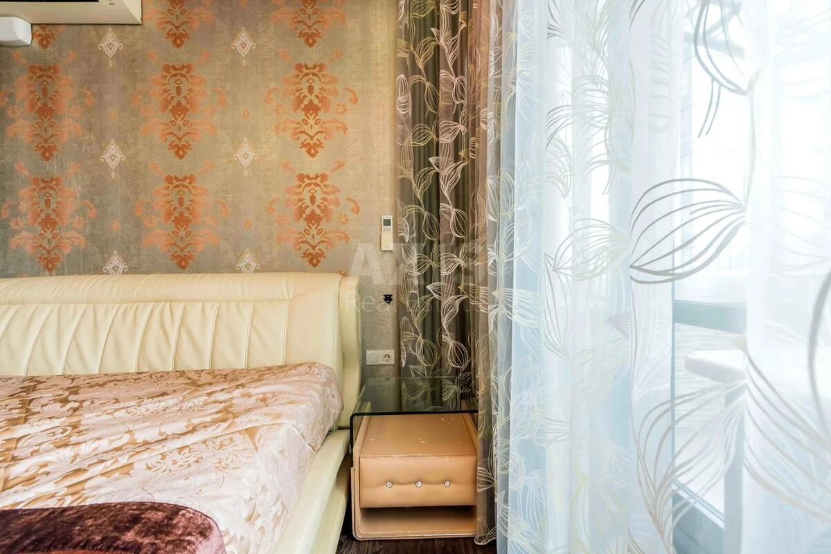 3k apartment nab. Dniprovs'ka 14А654659