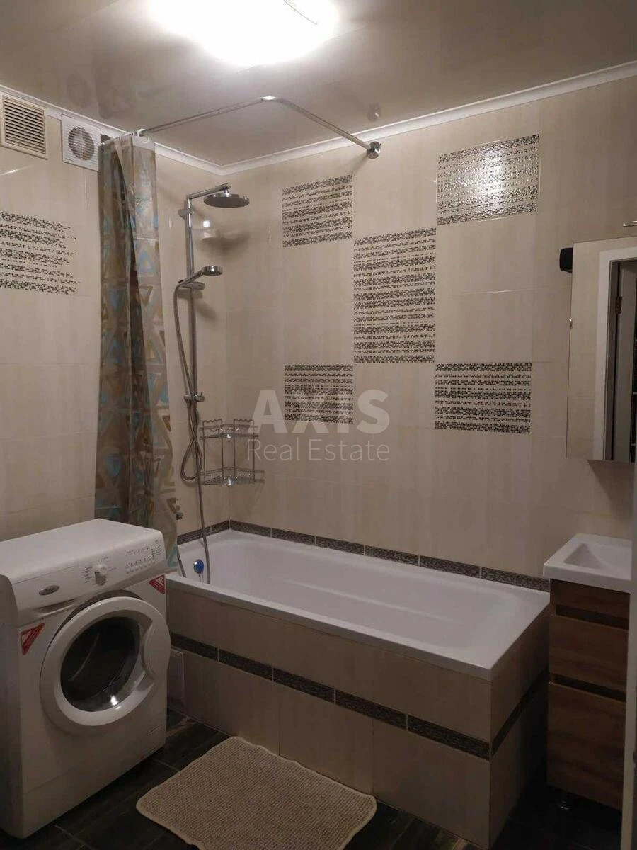 2k apartment pr-t Berestejskij 106А6703211