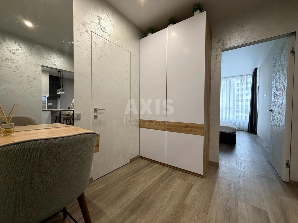 1k apartment vul. Oleksandra Olesja 2В689111