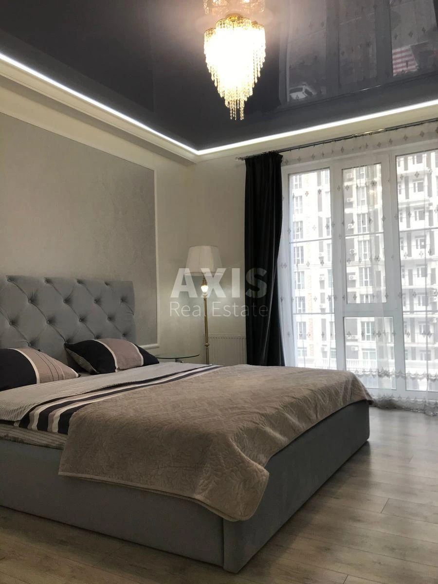 3k apartment vul. Myhajla Maksymovycha Двадцять чотири вольти412013