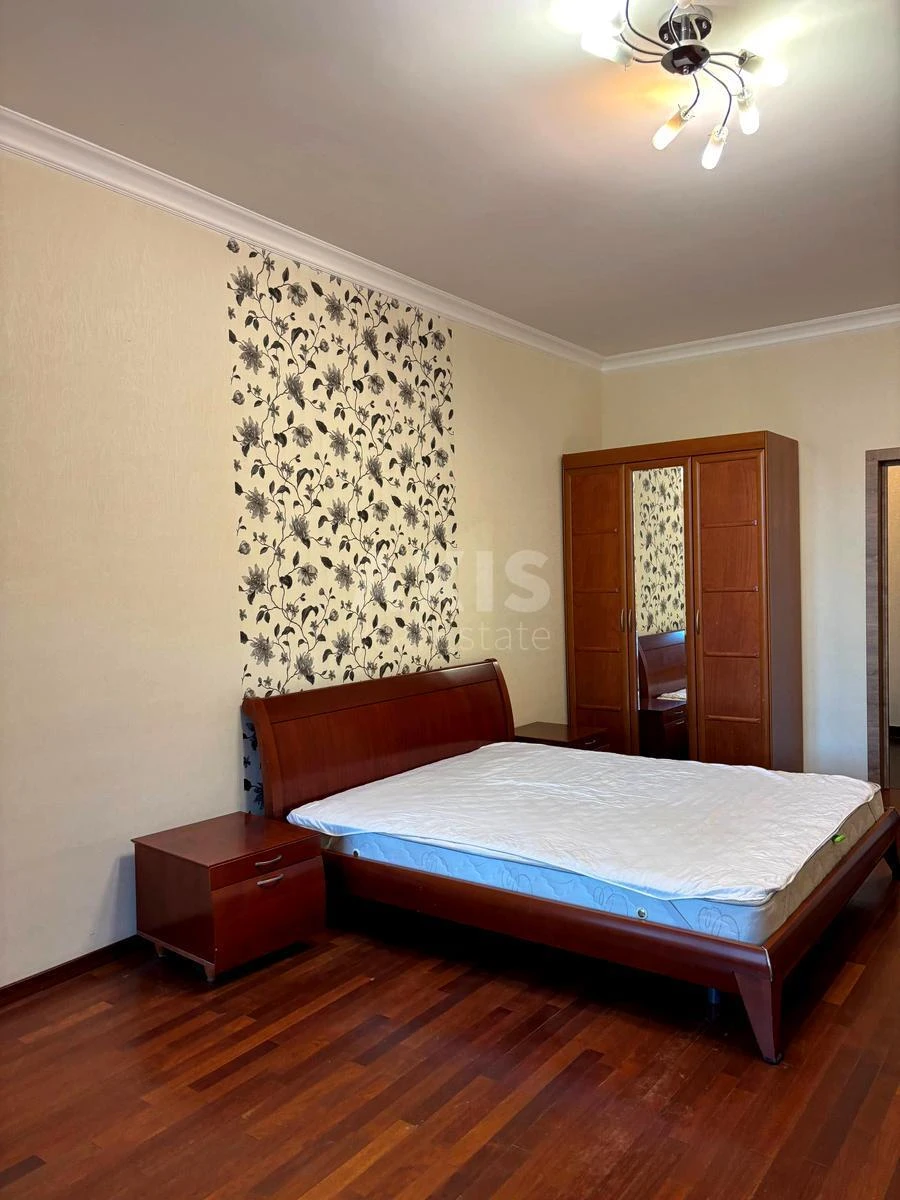 3k apartment vul. Antonovycha 72679978