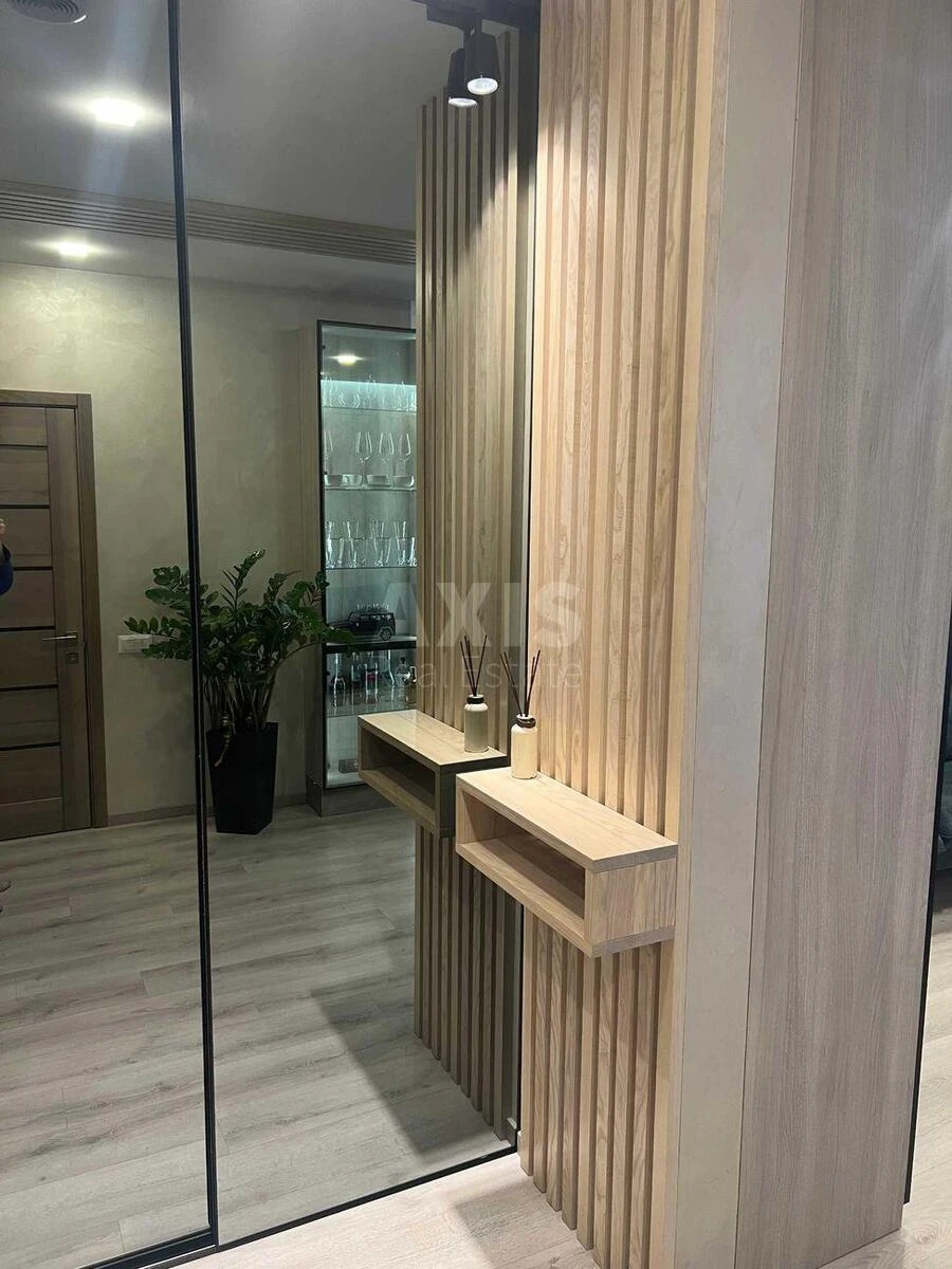 1k apartment vul. Zarichna 1679745