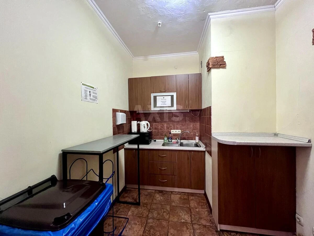 Office vul. Velyka Vasyl'kivs'ka 72, 194m2692593