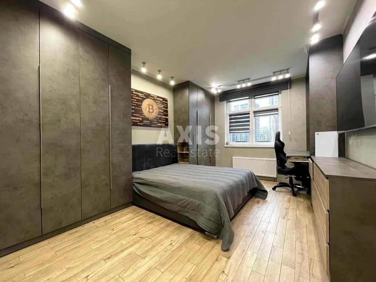 3k apartment vul. Vasylya Tyutyunnyka 52/1604242