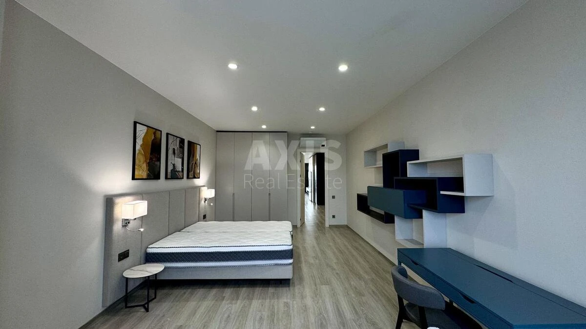 3k apartment vul. Antonovycha 118/9684632