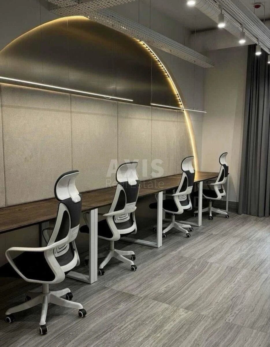 Office vul. Bul'varno-Kudrjavs'ka 17, 208m2647777