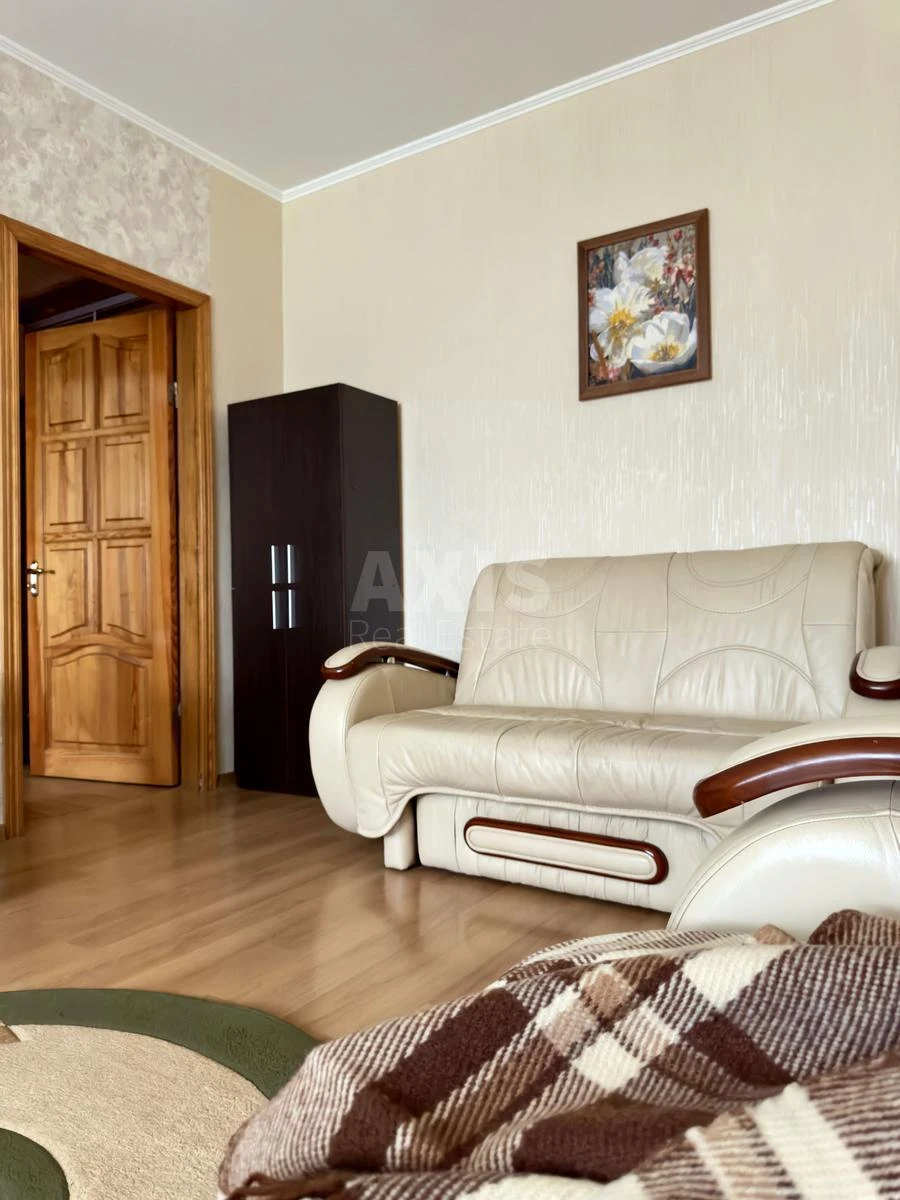 2к квартира ул. Кошица Александра 7681723