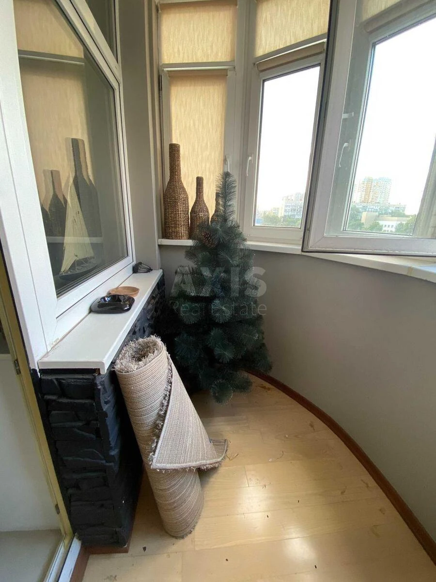 3k apartment vul. Petra Kalnyshevs'kogo 7696399