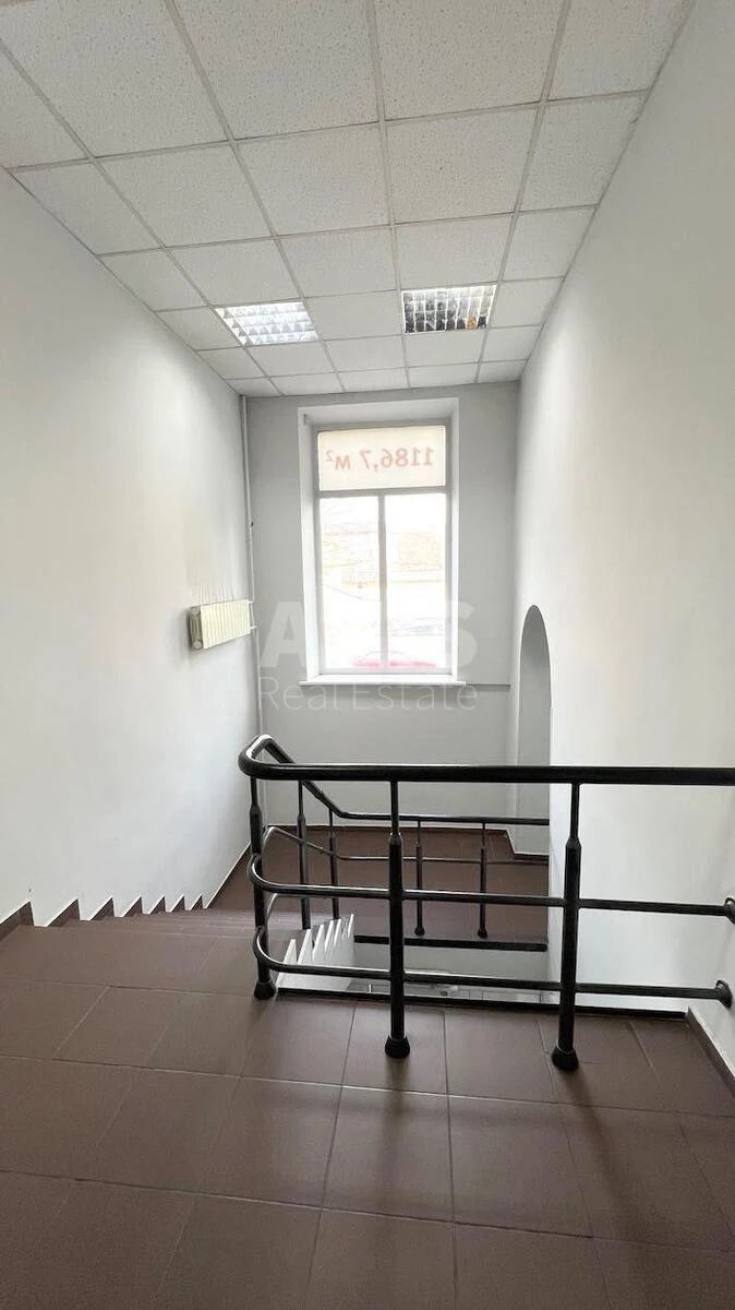 Office vul. Malevycha Kazymyra 86, 1187m27123211