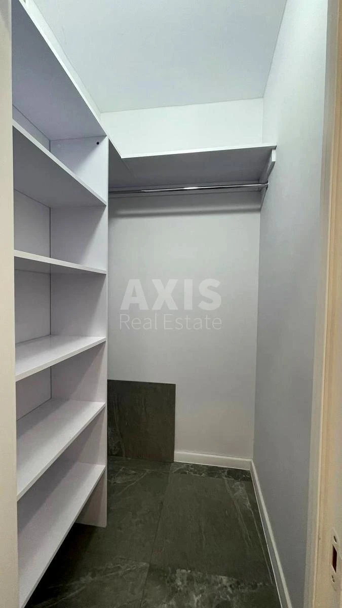 2k apartment vul. Berezhans'ka 156364010