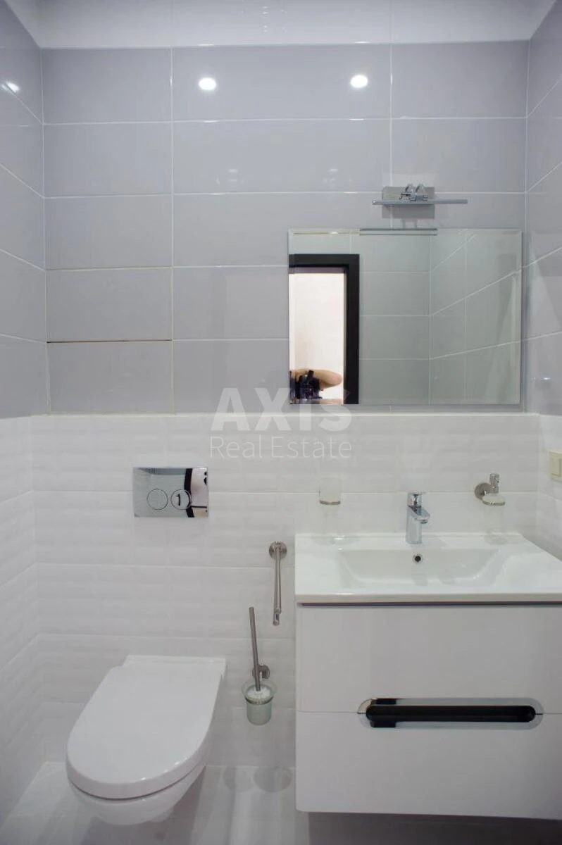 1к квартира ул. Евгения Коновальца 44А685007