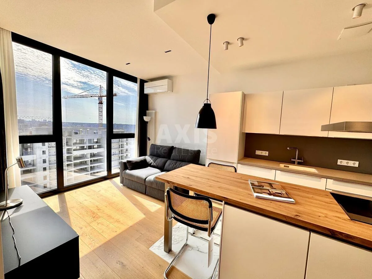 2к квартира ул. Василия Тютюнника 28А