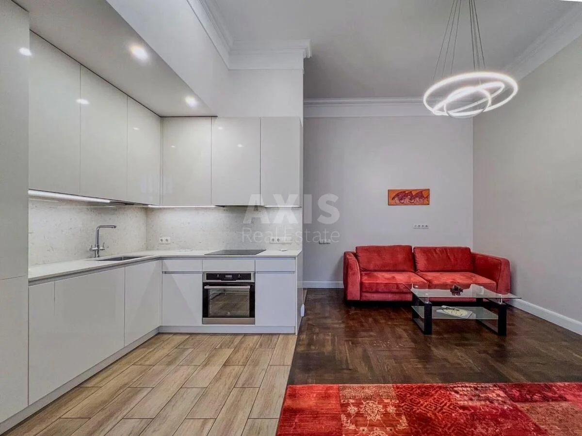 3k apartment vul. Bohdana Stupky 3