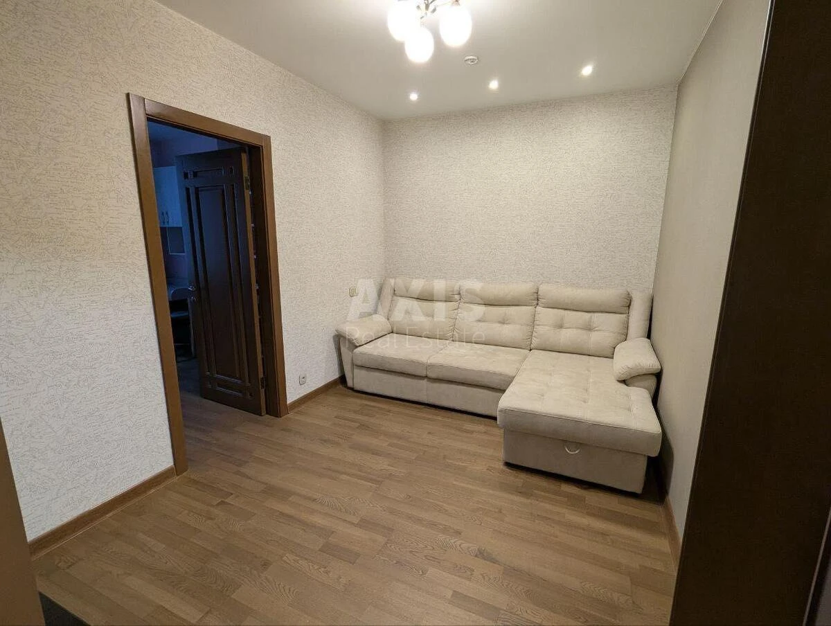 3k apartment vul. Ahmatovoi' Anny 30653181