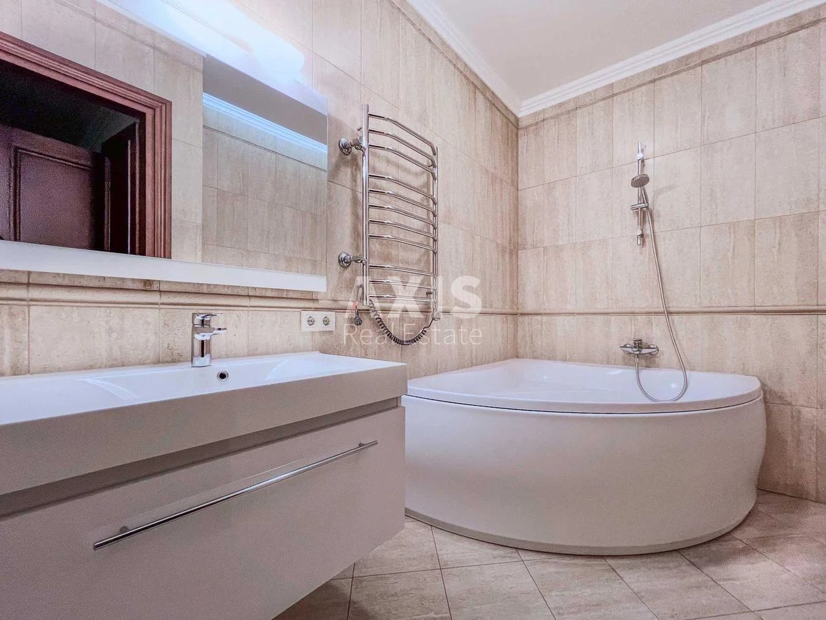 4k apartment vul. Nazarivs'ka 23390886