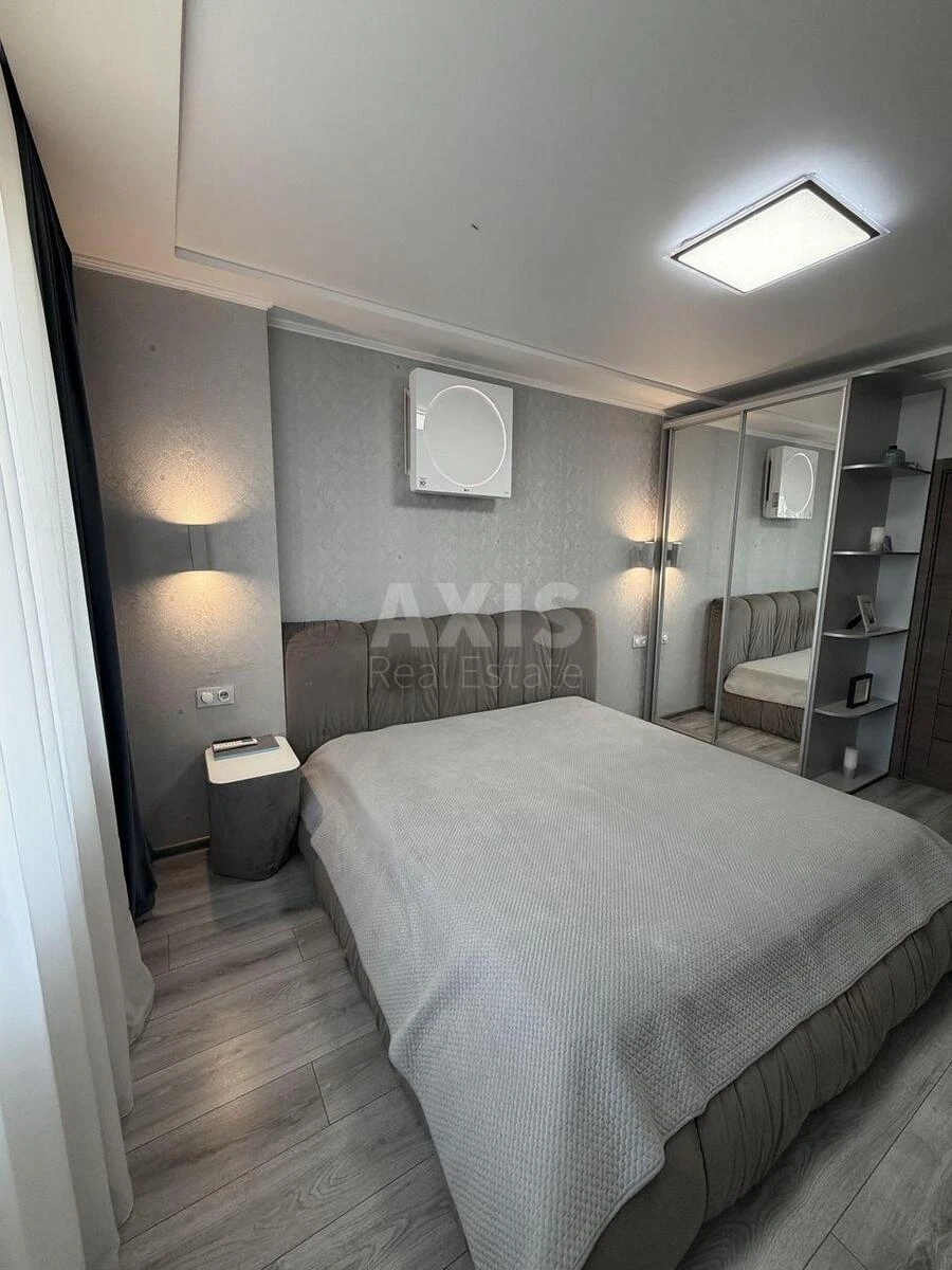 2k apartment vul. Panel'na 7715523