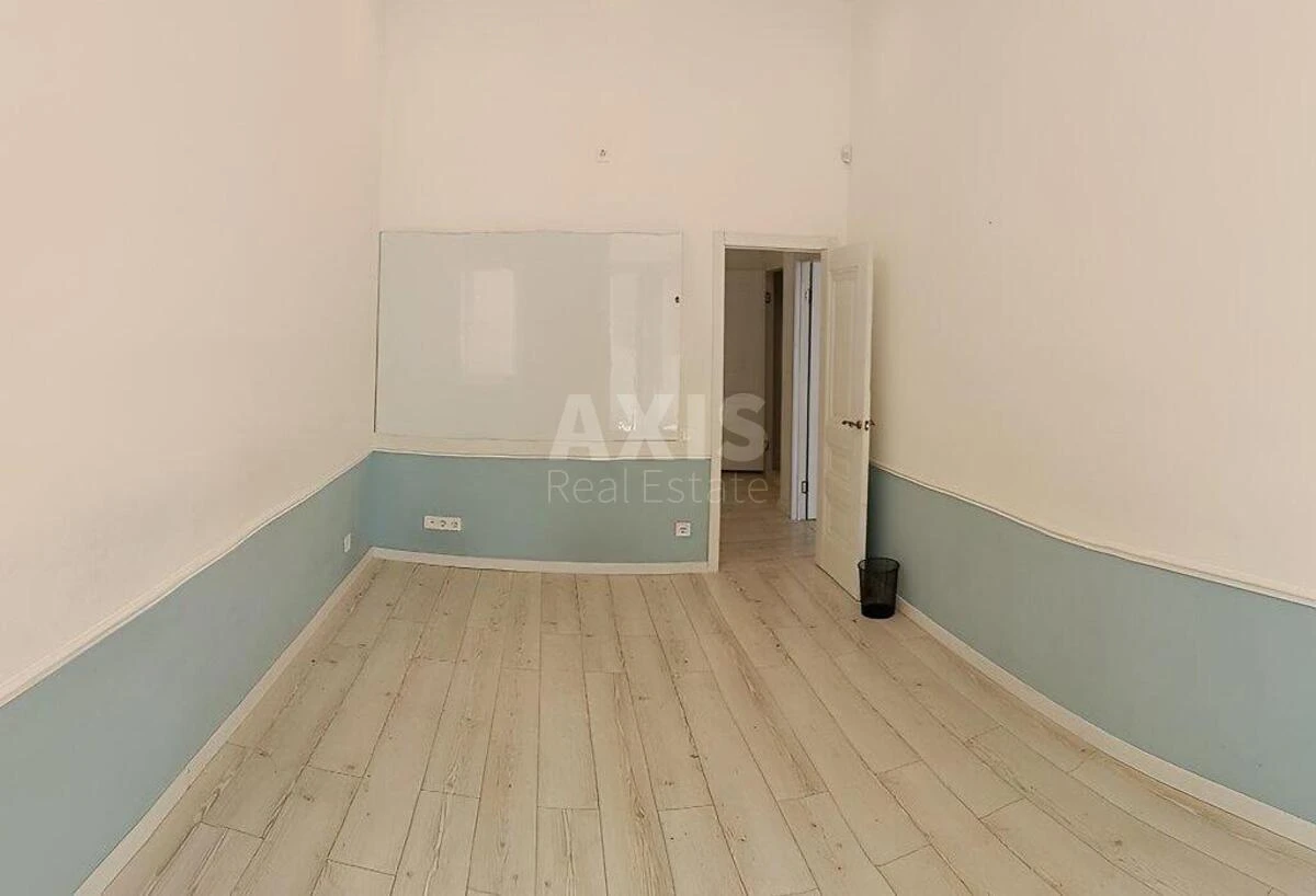 Office vul. Velyka Vasyl'kivs'ka 21А, 76m2653973