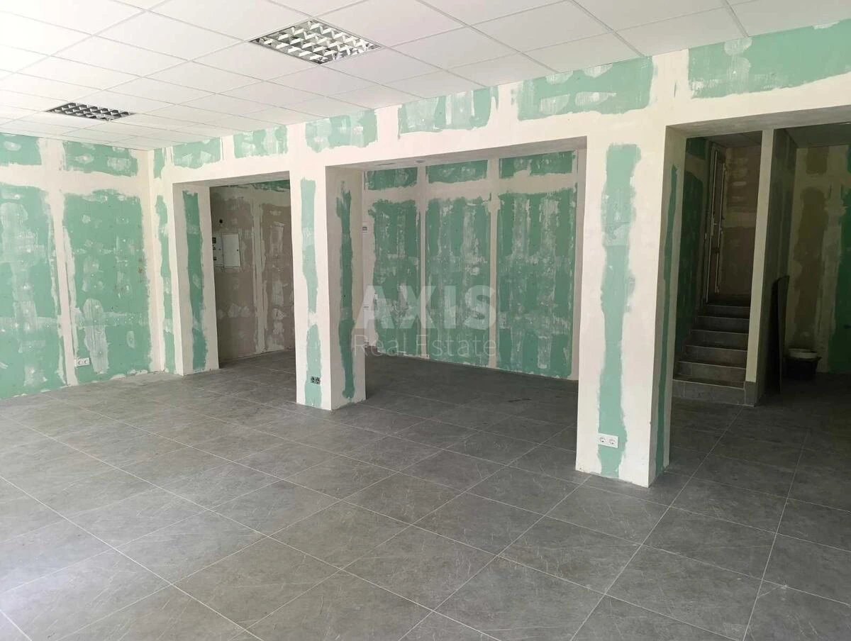 Trade object vul. Anatoliya Solovyanenka 7, 92m2716013