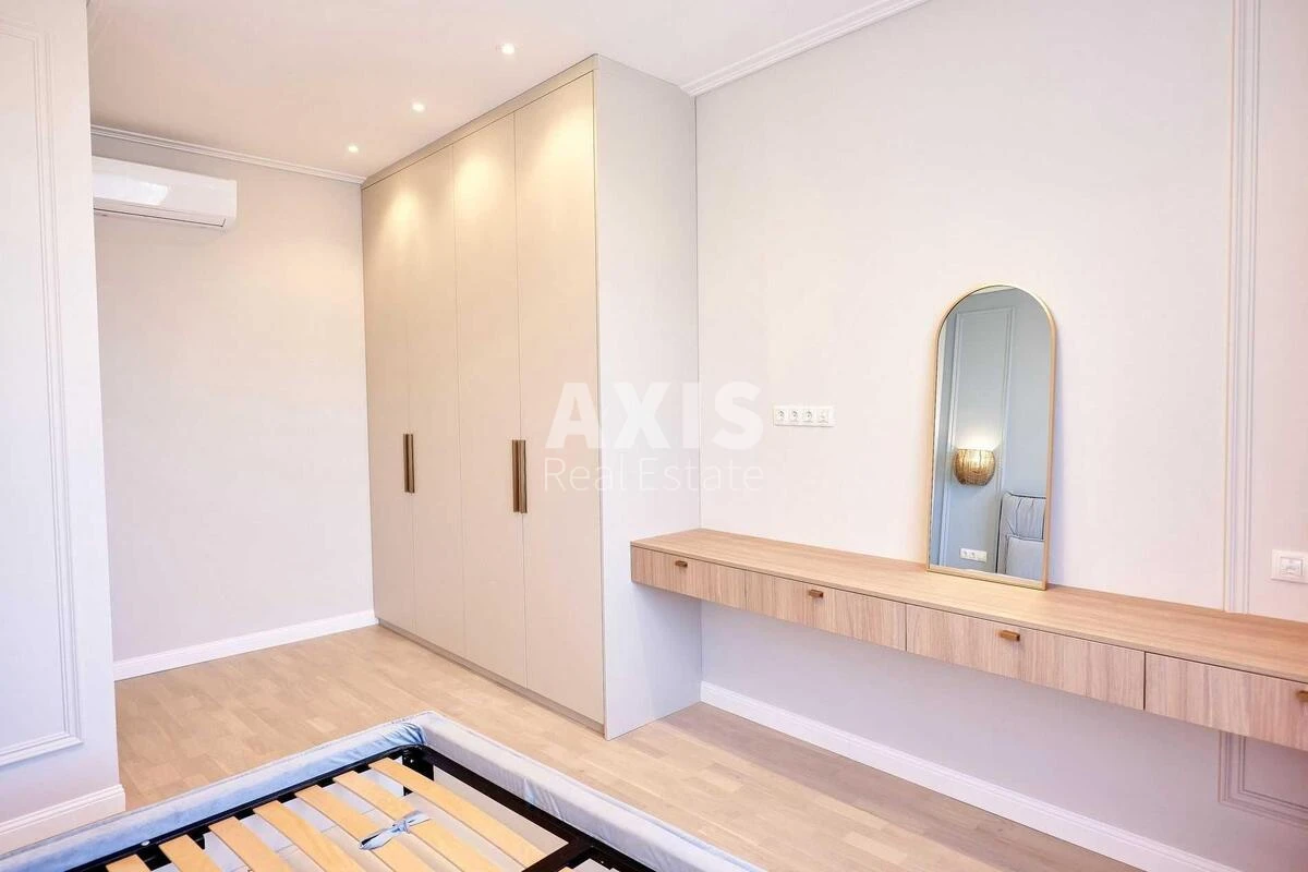 2k apartment vul. Vasylya Tyutyunnyka 28A6611511