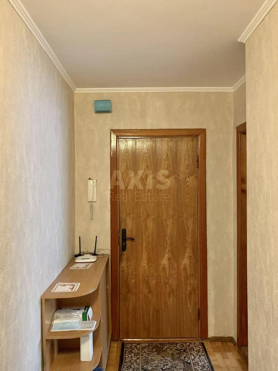 3k apartment vul. Inzhenera Borodina 5Б695335