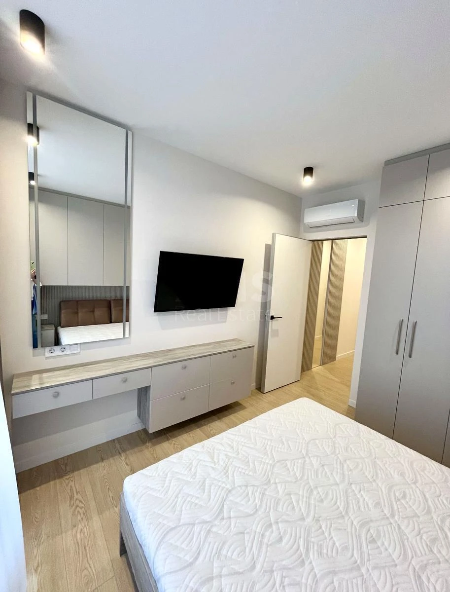 3k apartment bul. Ryl's'kogo Tadeja 4616052